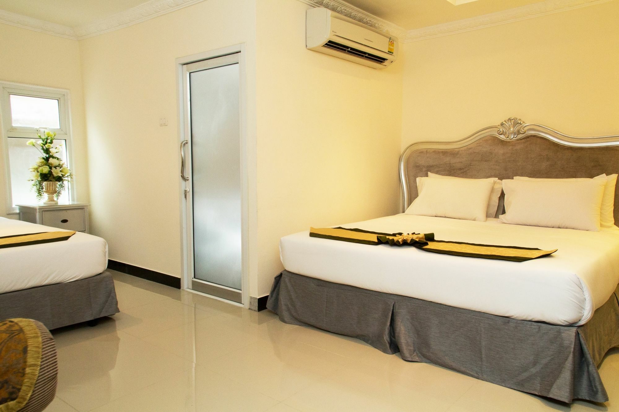 Pattaya International Lodge エクステリア 写真